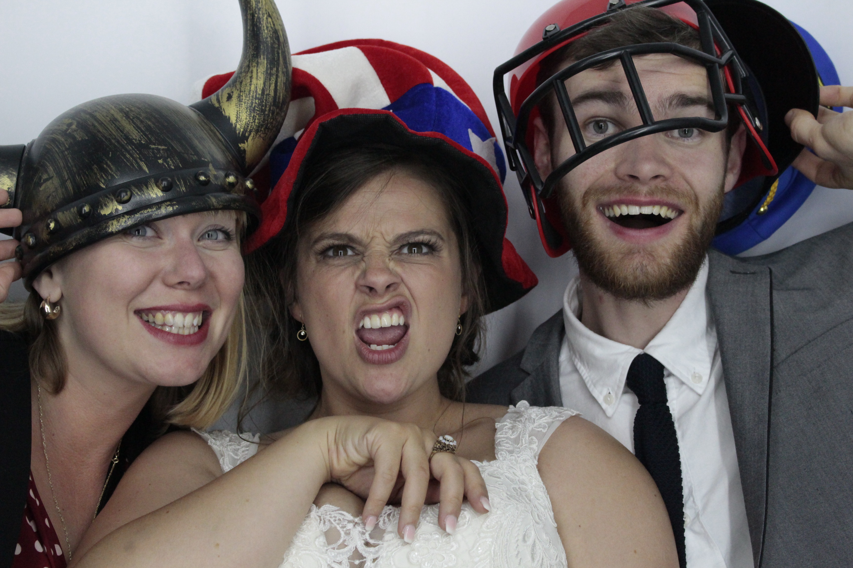 Jon and Sarah’s Wedding | View more photos from the event at gallery.myphotoboothexperience.co.uk/u/MyPhotoBoothExperienceLtd/Jon-and-Sarah’s-Wedding